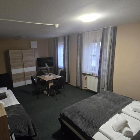 רוטנבורג אוב דר טאובר Hotel-Gasthof "Alter Ritter" מראה חיצוני תמונה