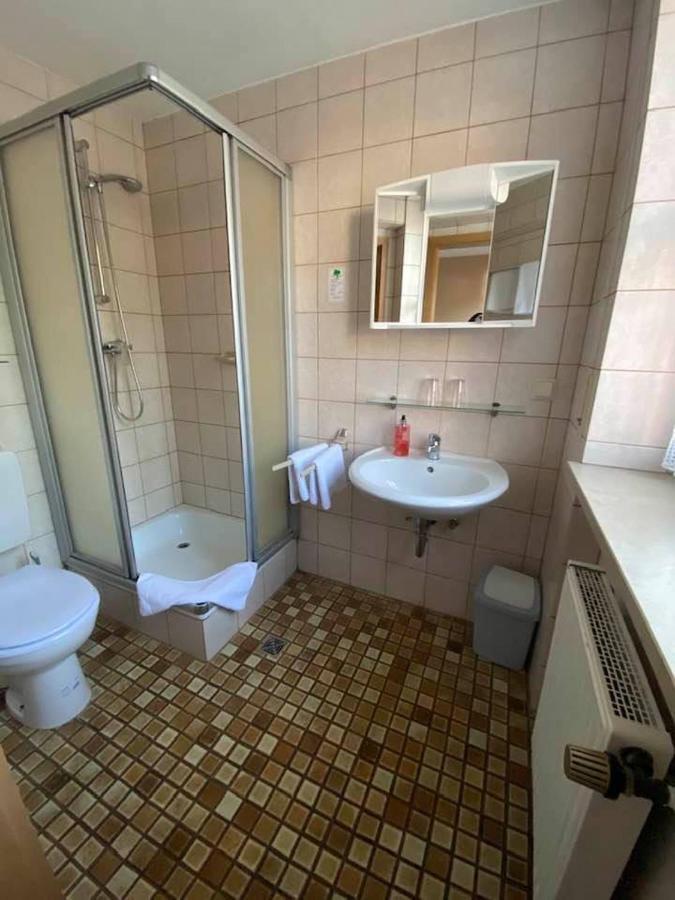 רוטנבורג אוב דר טאובר Hotel-Gasthof "Alter Ritter" מראה חיצוני תמונה