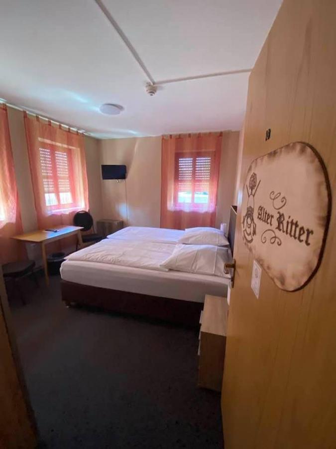 רוטנבורג אוב דר טאובר Hotel-Gasthof "Alter Ritter" מראה חיצוני תמונה