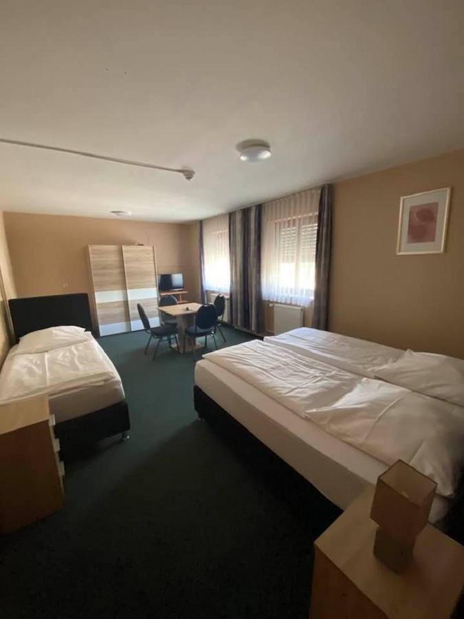 רוטנבורג אוב דר טאובר Hotel-Gasthof "Alter Ritter" מראה חיצוני תמונה