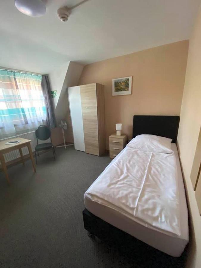 רוטנבורג אוב דר טאובר Hotel-Gasthof "Alter Ritter" מראה חיצוני תמונה