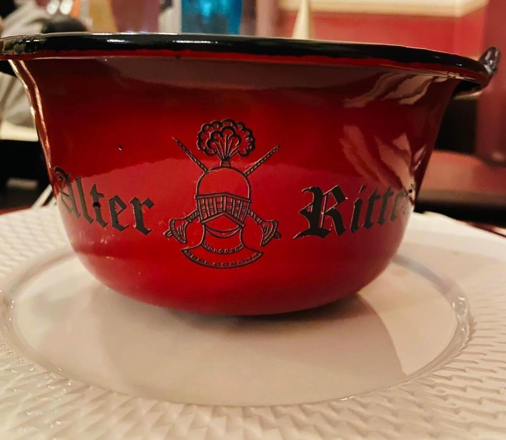 רוטנבורג אוב דר טאובר Hotel-Gasthof "Alter Ritter" מראה חיצוני תמונה