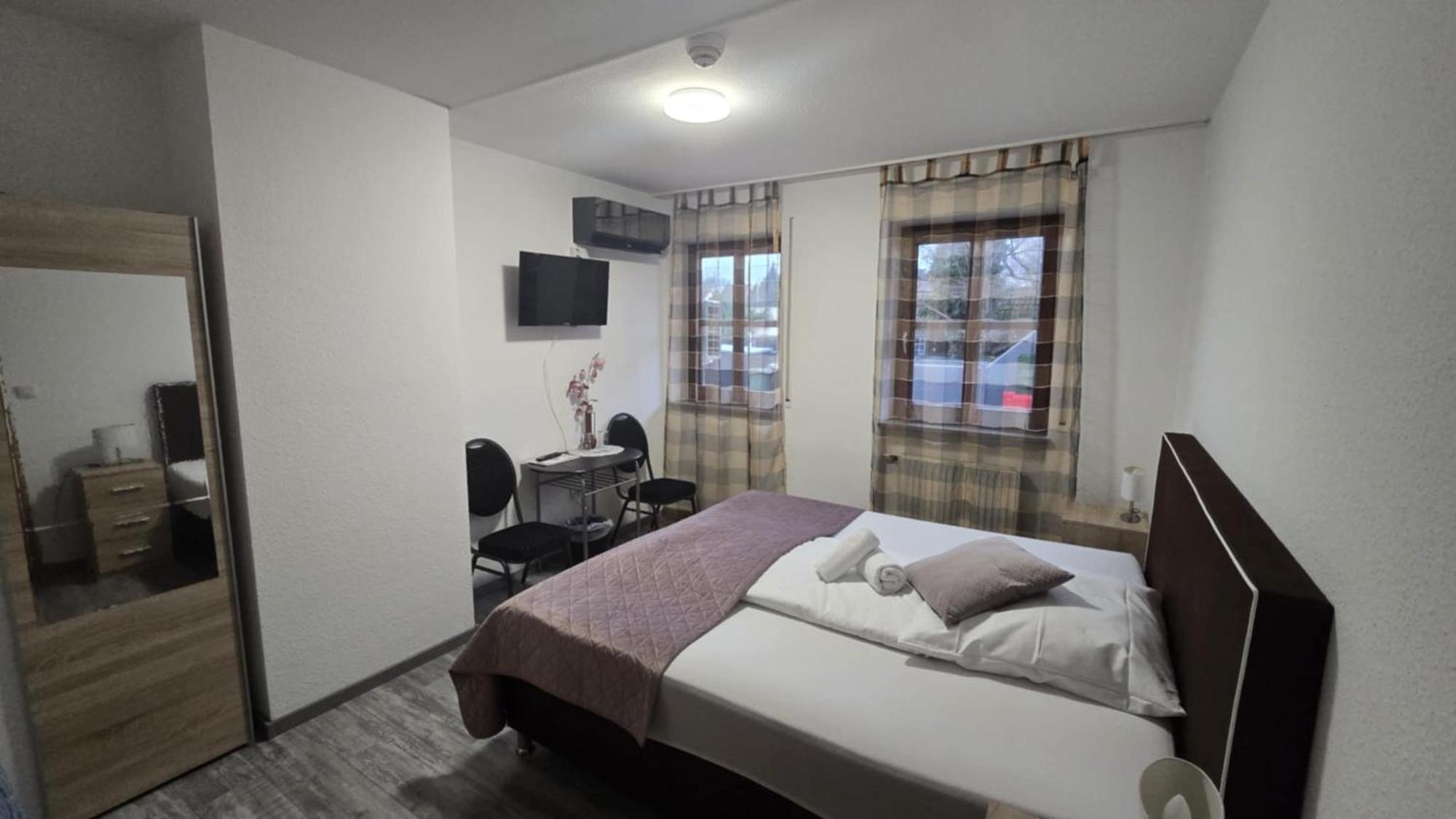 רוטנבורג אוב דר טאובר Hotel-Gasthof "Alter Ritter" מראה חיצוני תמונה